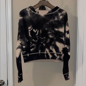 NATURAL LIFE Black and Cream Tie-Dye Sweater